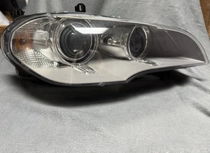 BMW X5 OEM RH Xenon Hid headlight E70 Fits 2007 2008 2009 2010 2011 - Picture 1 of 9