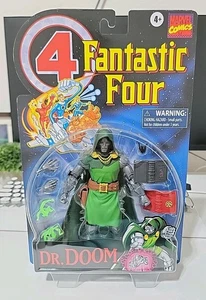 Fantastic Four Marvel Comics 6" AF Doctor Dr. Doom HASBRO E9627 Nuovo di zecca! - Foto 1 di 8