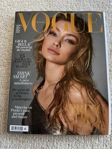 Vogue UK Magazine March 2018 Issue  Sealed British Fashion  Style Magazine - Foto 1 di 2