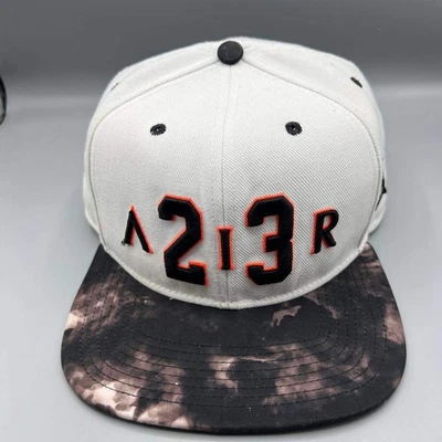 Gorra Air Jordan 23 para hombre blanca negra bordada Jumpman gorra trasera a presión Foto 1 de 4