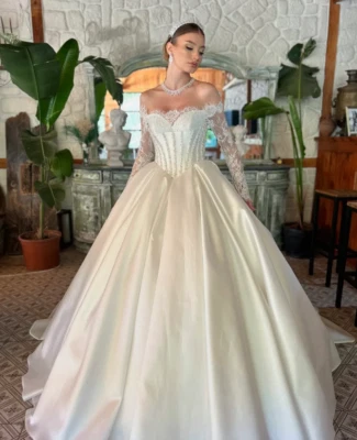 Vintage Princess Wedding Dresses Off The Shoulder Long Sleeves Corset Bridal - Image 1 of 4