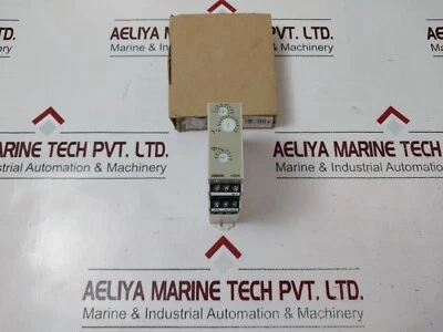 Omron h3dk-m1 multifunction timer 0.1s-1200h - Image 1 of 4