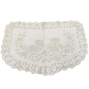 Vintage Spitze Stuhl Rückendeckchen Vögel Rosen gewellte Kanten cremefarben gehäkelt - Bild 1 von 5