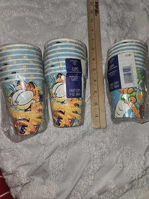 Tazas de fiesta Garfield vintage 3 juegos de 8 tazas de 9 oz nuevas en paquete tarjetas de sello... Foto 1 de 4