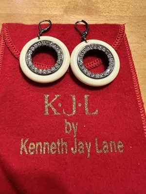 Brincos pendurados/argola de cristal cor marfim KJL #21 - Imagem 1 de 4