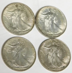 4 1946 P Walking Liberty Half Dollars 90% Silver BU Mint Roll Fresh Uncirculated - Picture 1 of 3