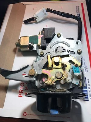 Actuador Infinity QX56/Armada Power 2004-15 puerta levadiza maletero bloqueo de lach OEM Foto 1 de 4