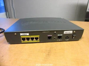 Routeur de sécurité Cisco 877 100 Mbit/s 4 ports 100 Mbit/s série ADSL2/2 870 hors bloc d'alimentation - Photo 1/1