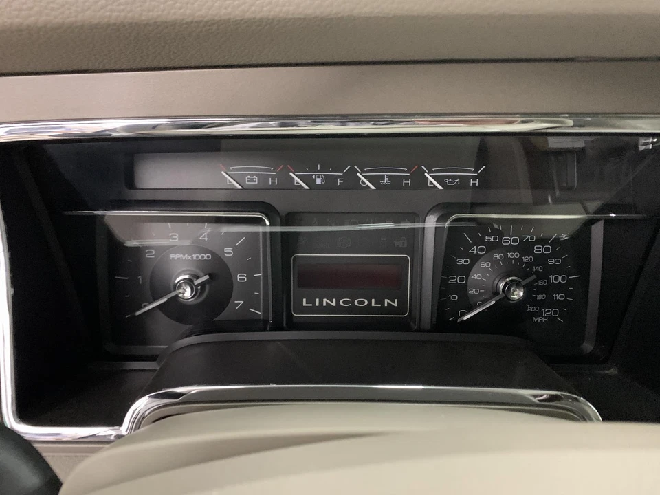 Medidor de velocímetro usado se adapta a: Lincoln Navigator 2013 cluster cambio de piso MPH ID D Foto 1 de 4