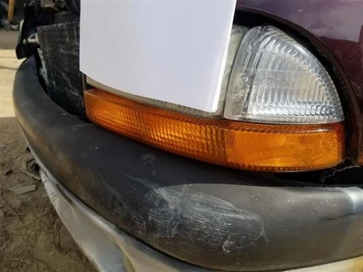 Luz de estacionamiento/esquina del conductor lámpara de giro compatible con 98-04 DAKOTA 519811 Foto 1 de 4