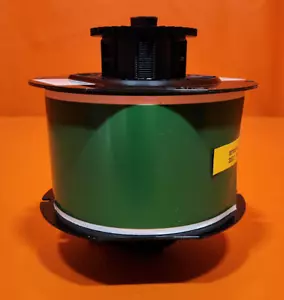Brady Industrial Outdoor Vinyl Label Tape 2.25" x 100' Green B30C-2250-595-GN - Picture 1 of 14