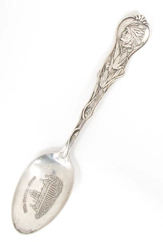 Vintage Souvenir Spoon Indian Arrows Sterling Silver Watson 1000 Island House Cover