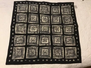 Vintage Casual Corner 100 % Seide Farbblock Schal schwarz grau quadratisch 21 x 21 Zoll - Bild 1 von 4