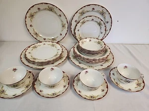 Wembley Harmony House - SERVICE FOR 4 PLATES BOWLS CUPS SAUCERS 24 PCS - Picture 1 of 11