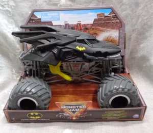 2022 Spin Master Monster Jam True Metal 1:24 Batman 20136911 - Bild 1 von 4