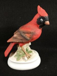 Vintage Lefton cardinal figurine