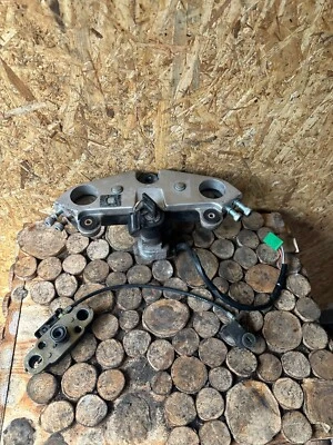 Suzuki GS500 EU GM51B 89-00 Gabelbrücke Fork Bridge Zündung Set - Bild 1 von 4