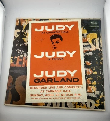 Judy Garland in Person Live at Carnegie Hall. Capitol 1961 LP Vinyl WBO-1569 - Image 1 of 4