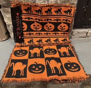 4 tovagliette Park B. Smith Halloween e runner da tavolo zucche gatti pipistrelli nuove - Foto 1 di 2