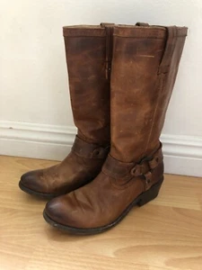 Frye Women’s Brown Leather Boots round toe Motorcycle Style Size 6M - Picture 1 of 12