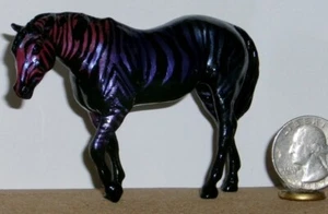 Breyer Pferd Stablemate Indianer Pony LSQ OOAK CM Zebra von Lindy Brandneu! - Bild 1 von 6