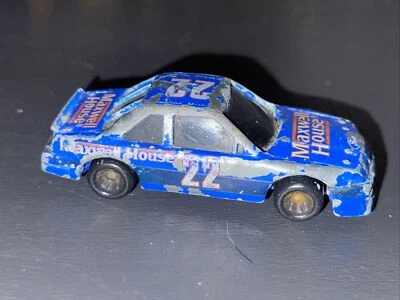 Racing Champions Sterling Marlin #22 Maxwell House 1:64 Die Cast Car 1992 - Image 1 of 4