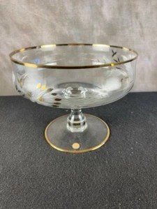 Beautiful Vintage Romanian Crystal Bowl Hand Painted Gold Trim Serving Bowl - Picture 1 of 7