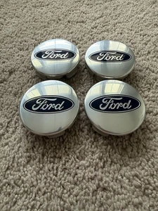 SET (4) CENTER CAPS 2 1/2" FORD EXPLORER EXPEDITION POLISHED OEM FL34-1A096 - Bild 1 von 8