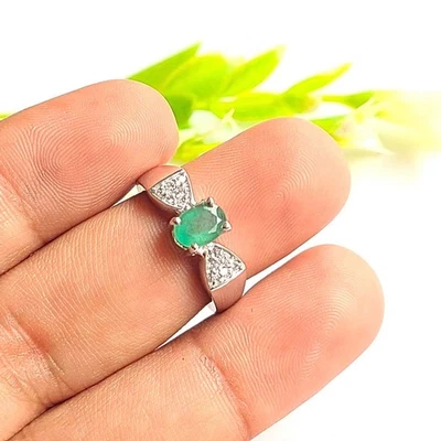 Handmade 925 Sterling Silver Natural Emerald Ring Size 6 Fine Jewelry Gift - Image 1 of 4