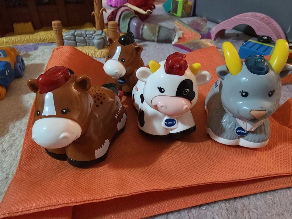 VTech Go! 去吧! 智能动物牛马和马驹和山羊工作 — 第 1/4 张图片