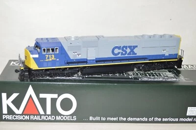 HO scale KATO EMD SD70MAC locomotive train CSX Transportation RR 713 - Image 1 of 2