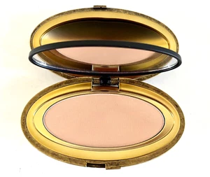 NIB MAC ROBERT LEE MORRIS Pro Longwear Pressed Powder Medium Plus Sold Out - Picture 1 of 6