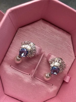 NUEVO SWAROVSKI Marca Cristal Brillante Perla Concha Idilia Pendientes Colgantes 5680301 Foto 1 de 4