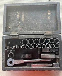 L.S. Juego de llaves de vaso antiguas Starrett trinquete 443 patentadas 1916 con caja de madera - Imagen 1 de 22