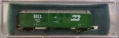 Atlas N Scale Burlington Northern BREX Plug Door Box Car BNFE 5198 - Image 1 of 4
