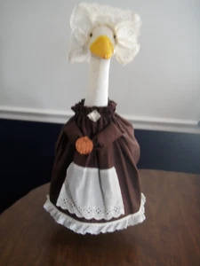 Goose clothes outfit - Fall Thanksgiving Pilgram girl dress w/bonnet for 24-27" - Picture 1 of 4