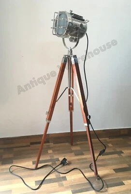 Foco hecho a mano lámpara de pie trípode náutico estudio marino reflector hogar decoración Foto 1 de 4