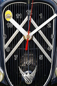 WALL CLOCK, CITROEN TRACTION-02 M, 11,8x 7,8 inches - Picture 1 of 1
