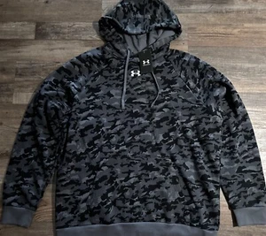 Neu mit Etikett Under Armour Herren M dunkelgrau/schwarz Rival Fleece tarnfarben Hoodie Sweatshirt Medium - Bild 1 von 2