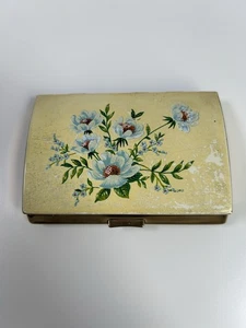 Ladies Vintage MELISSA Gold Tone Metal Cream & Red Floral Design Cigarette Case - Picture 1 of 8