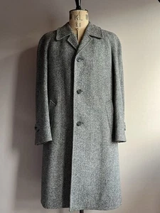 Dunn & Co Kynoch Tweed Overcoat Men’s Size 42 Grey Herringbone Balmacaan Quilted - Picture 1 of 16
