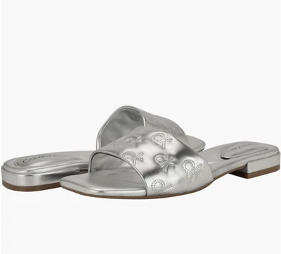 Новые в коробке сандалии-шлепанцы Calvin Klein Traven Silver 7,5 или 8,5 - Изображение 1 из 4