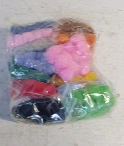 Pom Poms 20 mm verschiedene flauschige Pompons bunte flauschige Kugeln zum Selbermachen Basteln - Bild 1 von 7
