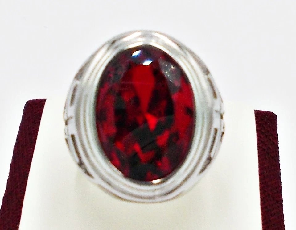 Anillo Hombre Rojo Rubí Simulado Acero Inoxidable Plata Cruz Bishop Solitario TALLA 8 Foto 1 de 1