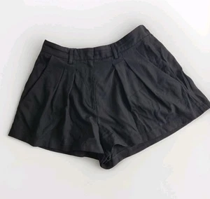 Vintage Scanlan Theodore Black Tailored Shorts Fits S Wool-Blend Pleat Front EC - Picture 1 of 8