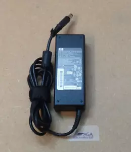 HP 19V 4.74A 90W Ladegerät, Netzteil. Teile-Nr: 463955-001 - Bild 1 von 4