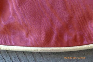 Vtg 48" TEXTURED BURGUNDY Red Christmas TREE SKIRT Gold Trim REVERSIBLE HANDMADE - Picture 1 of 12