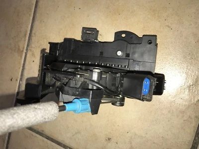 Jaguar XJ8 2006 2007 2008 Vanden Plas actuador de cerradura de puerta trasera izquierda Foto 1 de 2