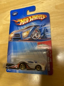 Hot Wheels Crooze Wail Tale 2004 First Edition 77/100  - Bild 1 von 4