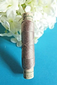974Bis / Superb Coil Wire Silk Gutermann Laska " Purple Very Pale " N° 953 - Picture 1 of 2